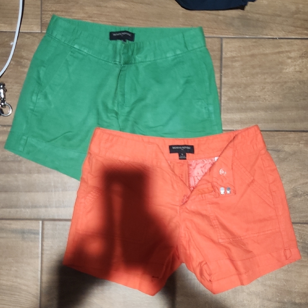 Banana Republic Green and Orange Cargo Shorts